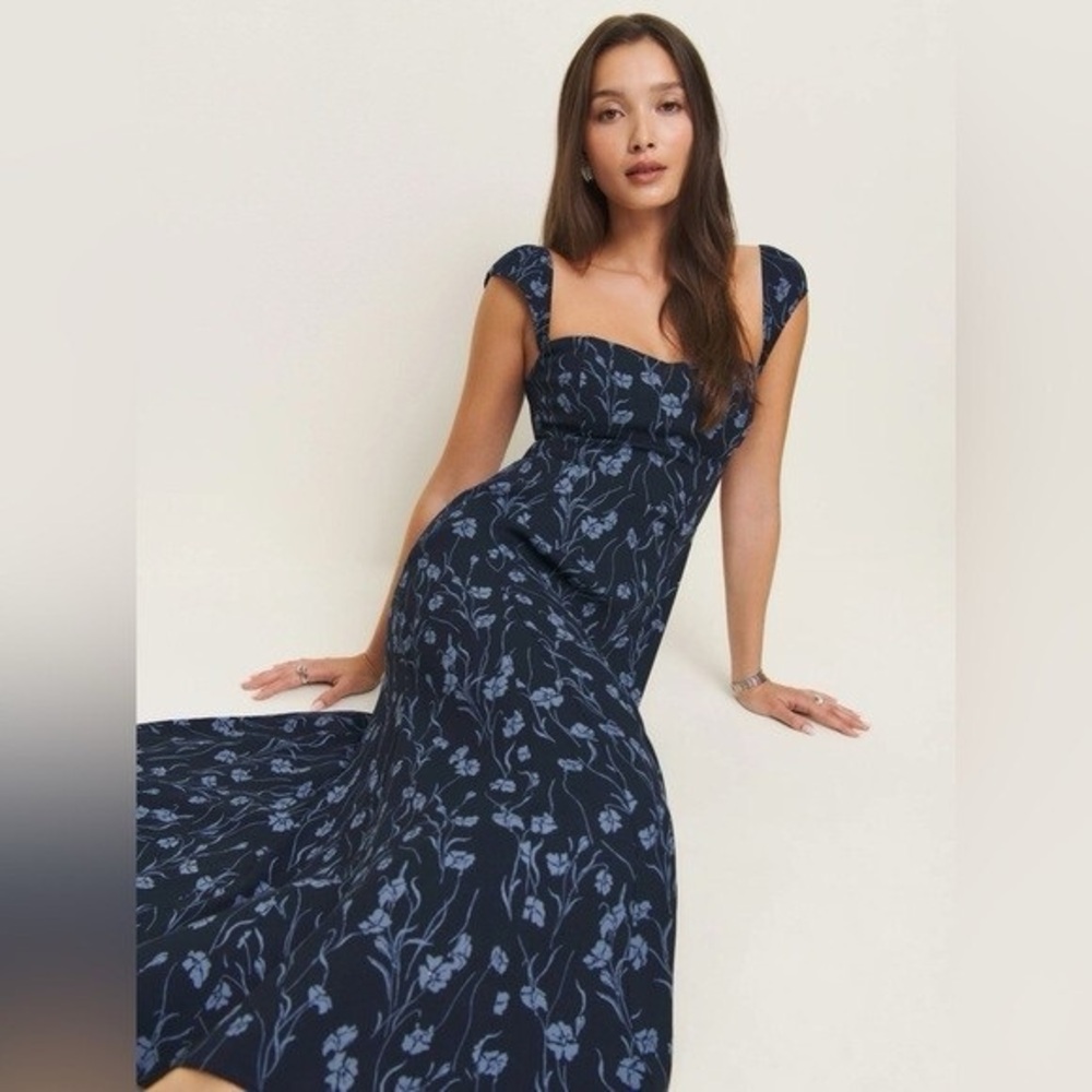 Reformation Bryon Dress Georgia Blue - Picture 4 of 7